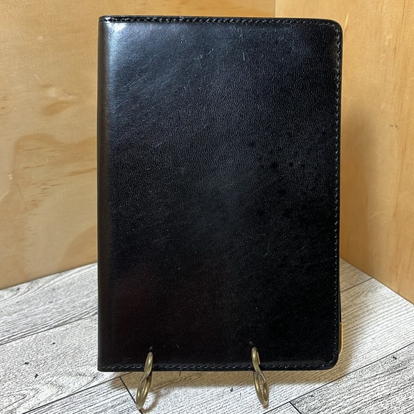 Vintage Deluxe Black Leather Passport Wallet - Picture 2 of 10